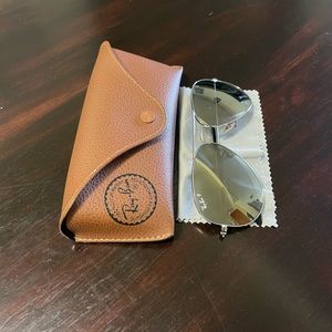 Polarized Ray Ban aviator large silver mirror. Authentic